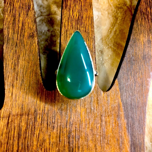 Vintage Jewelry - Sterling Silver Green Onyx Stone Ring Adjustable